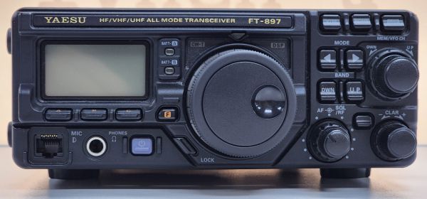 Yaesu FT-897D 160-6M, 2M, 70cms ≤100w Multimode Transceiver (used)